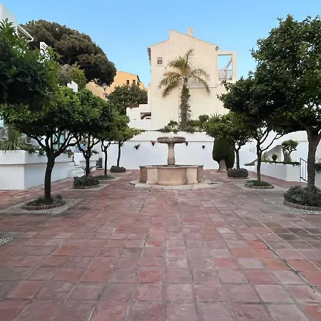 Dona Lola Apartment Sitio de Calahonda